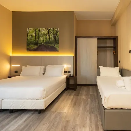 Garibaldi Palace Szálloda 3*