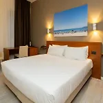 فندق Garibaldi Palace ميلان