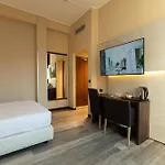 Garibaldi Palace 3* ميلان