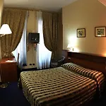 Garibaldi Palace 3* Mediolan