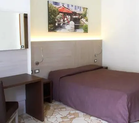 Garibaldi Palace Hotel Milán
