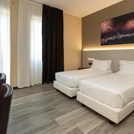 Garibaldi Palace Hotel 3*